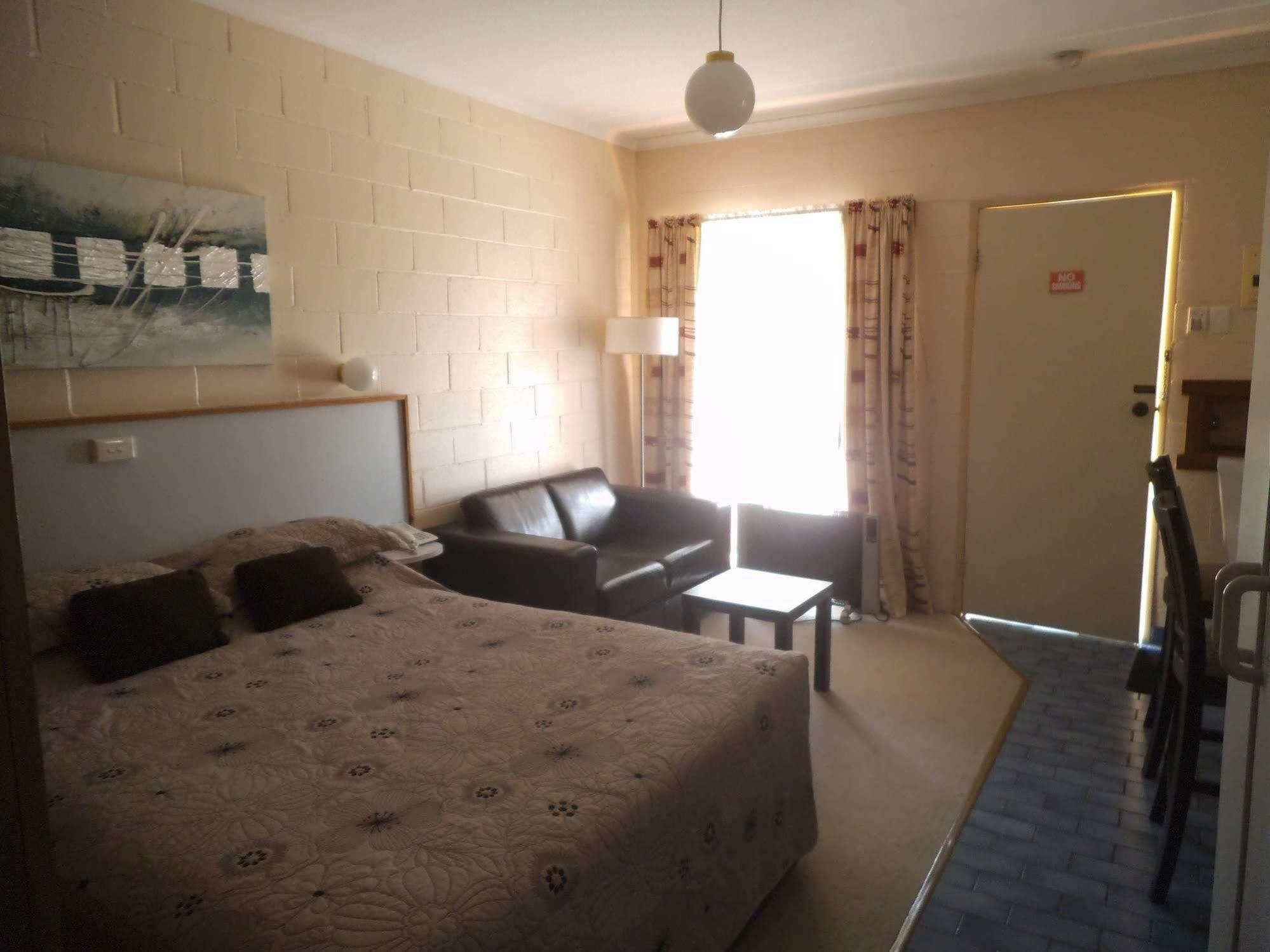 Yarragon Motel Kültér fotó